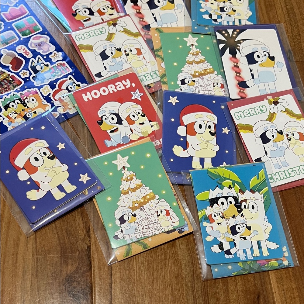 Bluey Holiday Card Set - Picture 3 of 5